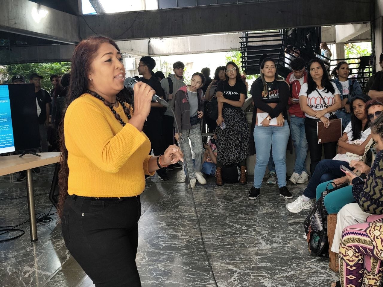 Proyecto Artístico Comunitario de la Unearte cada día más cerca de la comunidad