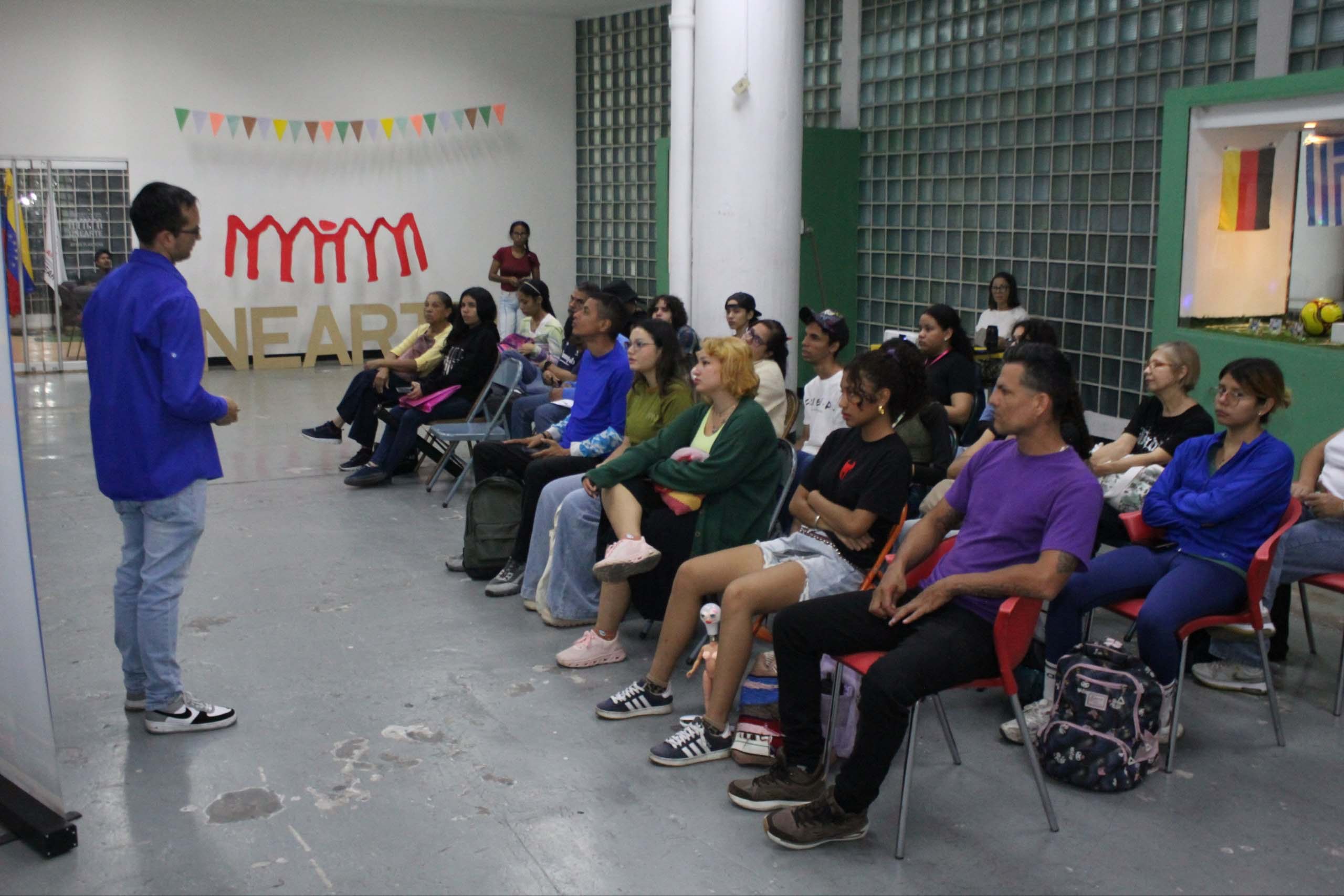 UNEARTE y SAPI capacitan a estudiantes sobre propiedad intelectual e IA
